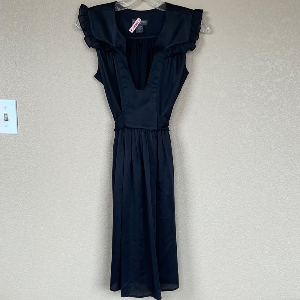 Banana Republic 100% Silk Elegant Black Midi Dress w/ Ruffles and Sash/Belt